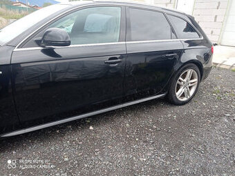 ľavé predné dvere Audi A4 b8