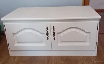 Nízka skrinka skriňa