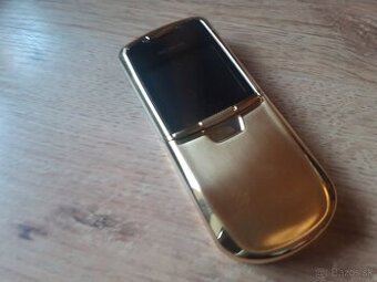 Nokia 8800 zlatá
