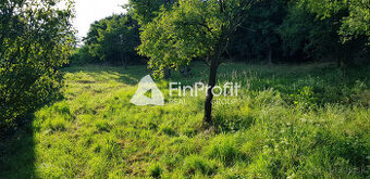 Predám dva stavebné pozemky pod lesom Nitra - Zobor, 1635m2. - 1