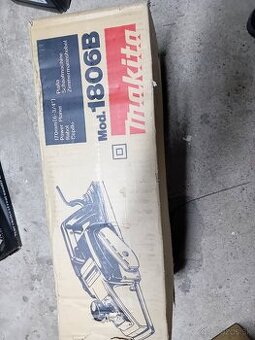 Hoblík Makita 1806B