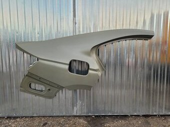 SKODA OCTAVIA 4 PRAVY BLATNIK