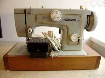 Predám, šijacie stroje, na súčiastky.