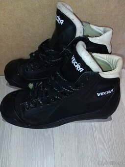 Brankárske korčule BAUER Vapor