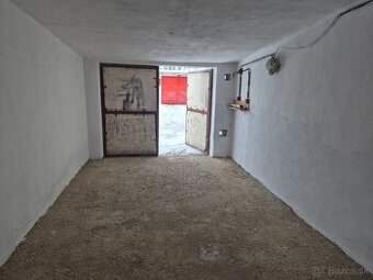 Na predaj garáž so zavedenou elektrinou, 18 m2, Poprad