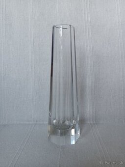 Váza brúsené sklo