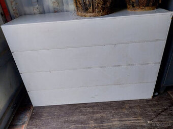 šatníkovú kovovú 2-dverovú skriňu, 2skrinky v kuse