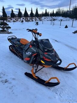R.v:2023 turbo, ski doo