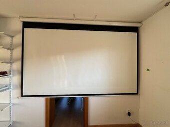 Premietacie plátno AVELI roleta 120" (16:9) – 265×149 cm