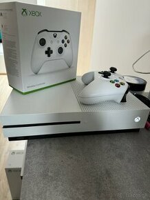 Xbox one s 1TB - 1