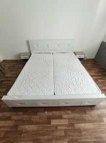 Manželská posteľ 180x200