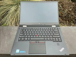 Lenovo ThinkPad X1 Yoga - i7, 16GB RAM, LCD 2560x1440