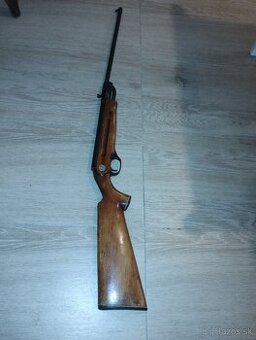 RUSKA VZDUCHOVKA