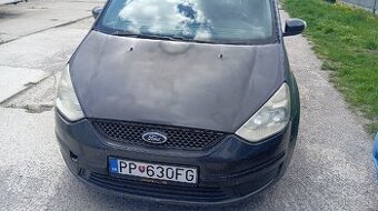 Ford Galaxi 7 miestny