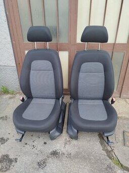 Predám predné sedačky zo škoda Fabia 1