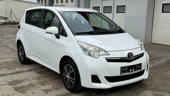 Toyota Verso-S, 1,3VVT-i 73kW, klima