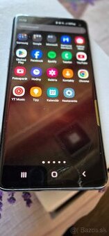 Samsung S10 funkcny dole puknutý(neprekaza funkcnosti)