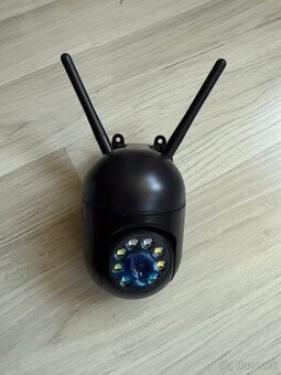 Vonkajsia cierna mini wifi bezpecnostna kamera 4MPX