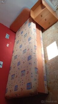 Novy posteľ s uložným.priestorom do študentskej izby