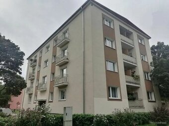 dám do prenájmu 2-izbový byt v Piešťanoch pri Auparku