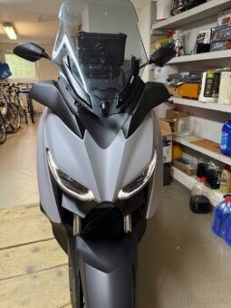 Predam Yamaha Xmax 300