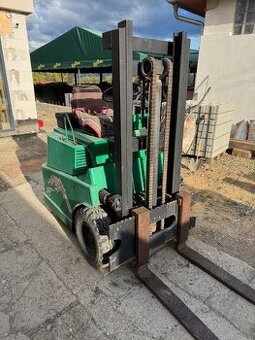 Vysokozdvižný vozík