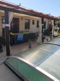 Drevená pergola