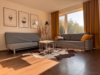 Prenajmem 3izbovy mezonetovy dom s 3x parkingom