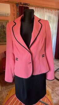 Dámsky kostým Szöszy Fashion