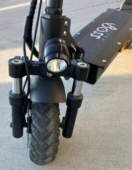 ELEKTRICKÁ KOLOBEŽKA CITY BOSS D1000LH ČIERN