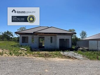 Na predaj novostavba bungalovu s pozemkom v obci Radimov