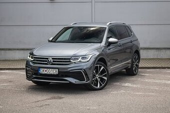 Tiguan R-LINE 147kW 4x4 DSG, Webasto, Virtual, Matrix