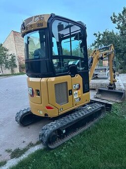 Caterpilar CAT 302  pre platcov DPH