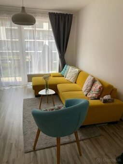 Ponúkam na prenajom byt 2-izbovy moderný