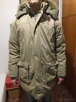 Zelena dlhšia zimná bunda