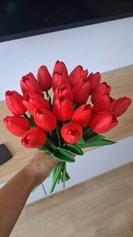 Umelé kvety tulipány