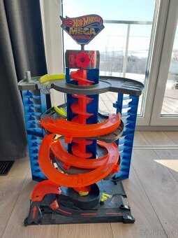 Hot wheels garáž