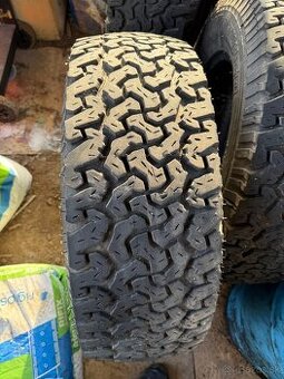 Terénne pneumatiky 265/65 R17