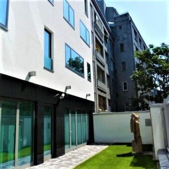 CENA UŽ VRATANE ENERGII A WIFI / MODERNÝ APARTMÁN V CENTRE.