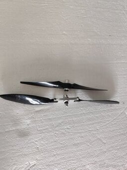 Unasač vrtule a vrtula - 1