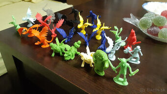 Predám hračky z kindervajičok