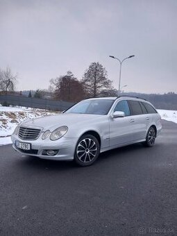 Mercedes-Benz E 320 CDI 4MATIC W211