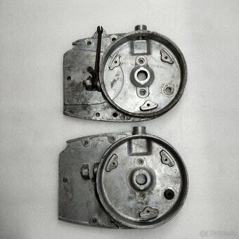 MANET 90 DRŽÁK ZAPALOVÁNÍ HORNÍ A DOLNÍ VEDENÍ SPOJKY ORIG.