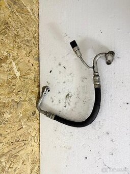 Klíma hadica/trubka krátka so snímačom 2.0 TDI 125kw CR