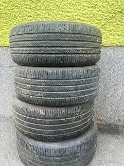 235/55r17 4ks čelo ročne