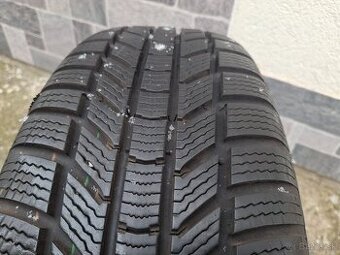 zimné pneu 215/65 R17 Continental , 2ks, do 8,5mm