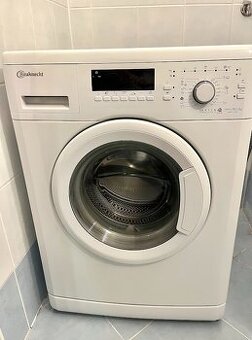 Predam pracku Bauknecht - SLIM v skvelom stave