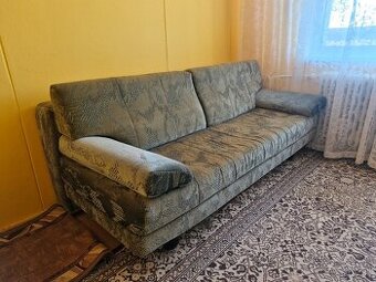 Sedacia rozkladacia sedačka