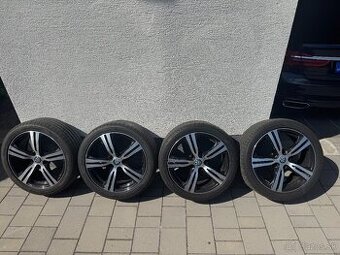 BMW elektróny 18” s letnými pneu 245/40 R18