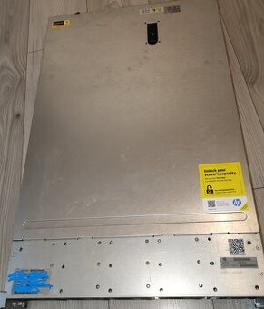 Výkonný server HPE ProLiant DL380p Gen8